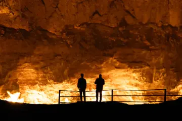 Image 3-Day Turkmenistan Highlights Tour from Ashgabat via Kunya-Urgench & Darvaza