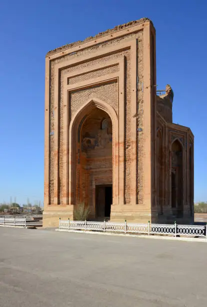 Image 4-Day Turkmenistan Transit Tour from Bukhara to Khiva or Nukus via Ancient Merv, Darvaza and Kunya-Urgench 2