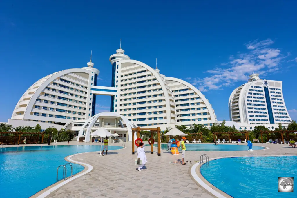 Image 6-Day Turkmenistan Highlights Circular Tour from Ashgabat Airport 6